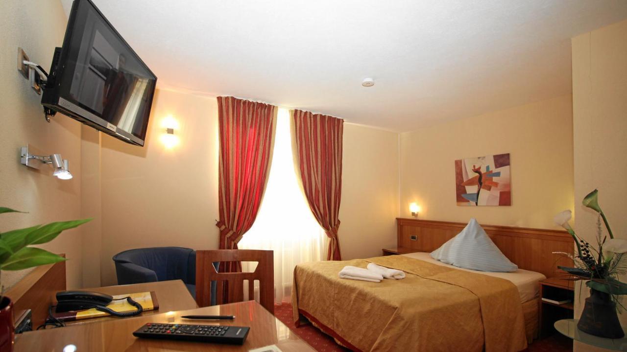 Hotel-Restaurant Axion Weil am Rhein Dış mekan fotoğraf